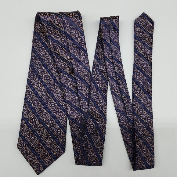 JOS.A.BANK Signature Collection Silk Tie Navy & Gold 60.5" Long 3.5" Wide - Picture 1 of 6